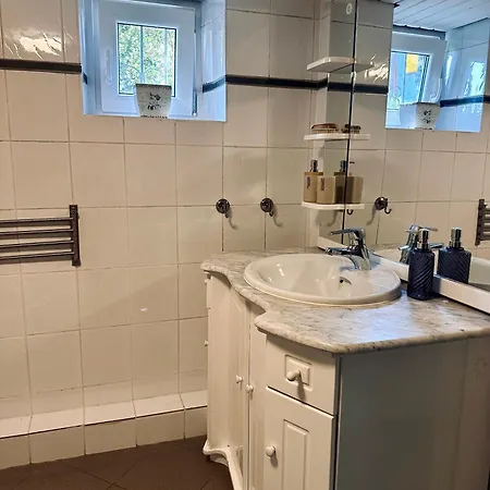 Vikaro Am Wanderweg Apartment